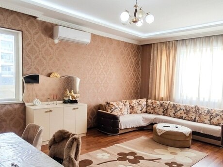 Объявление №6057012 - Баку, м. Шах Исмаил Хатаи, 4-комн., 140 м², 8/18 этаж