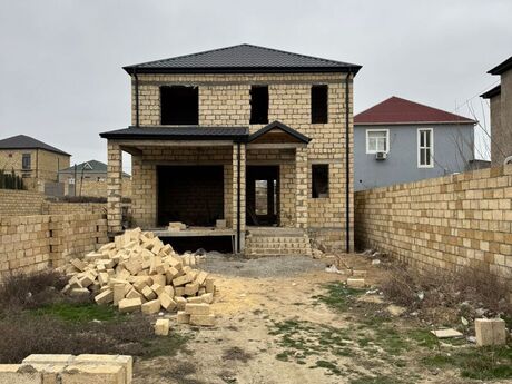 4 otaqlı həyət evi/bağ evi - Masazır q. - 140 m²