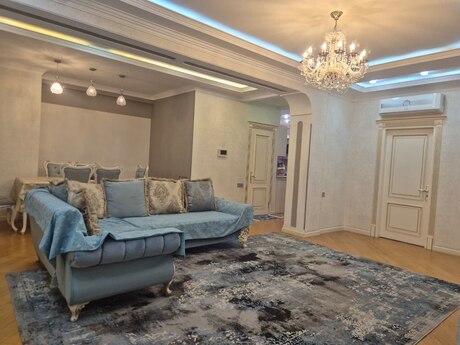3-room apartment, 112 m², Bakıxanov: 255 000 ₼ 2