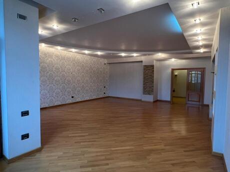 4-комн. новостройка - м. Нариман Нариманов - 270 м²