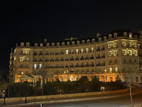 4 otaqlı yeni tikili - Ağ şəhər q. - 145 m²