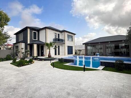 4 otaqlı həyət evi/bağ evi - Buzovna q. - 450 m²