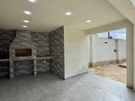 4 otaqlı həyət evi/bağ evi - Şüvəlan q. - 180 m²