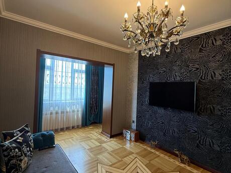 4 otaqlı köhnə tikili - Həzi Aslanov m. - 100 m²