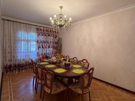 4 otaqlı köhnə tikili - Həzi Aslanov m. - 100 m²