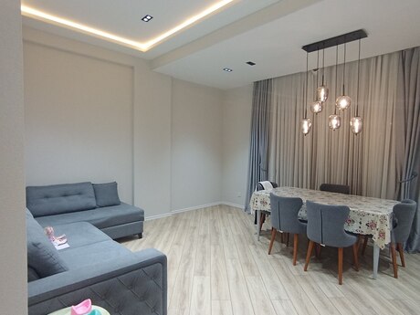 3 otaqlı yeni tikili - 28 May m. - 138 m²