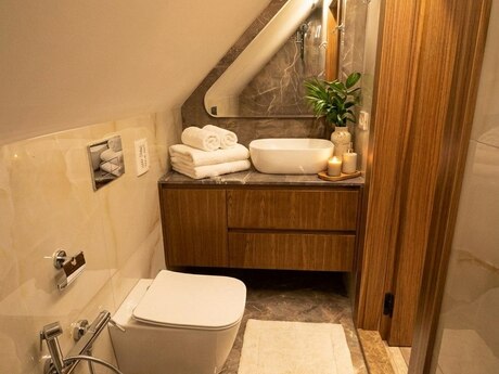 3 otaqlı həyət evi/bağ evi - Abşeron r. - 138 m²