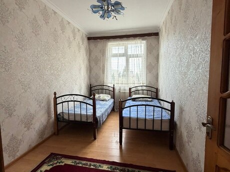 3 otaqlı köhnə tikili - Azadlıq Prospekti m. - 60 m²