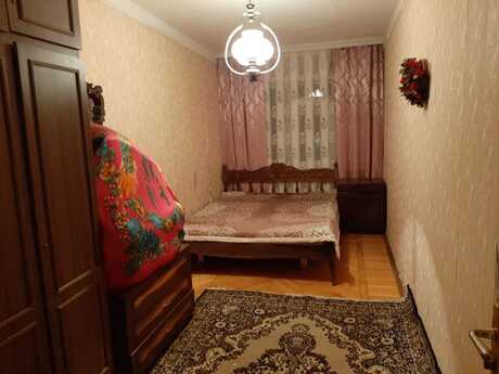 2 otaqlı köhnə tikili - İnşaatçılar m. - 60 m²