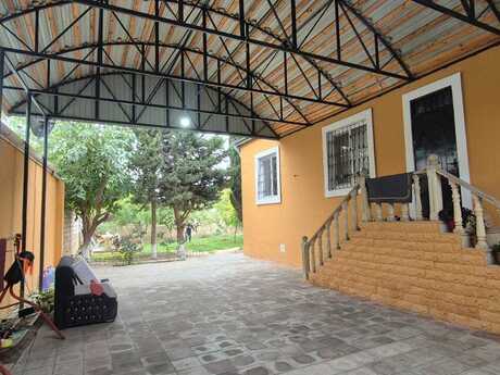 4 otaqlı həyət evi/bağ evi - Buzovna q. - 157 m²