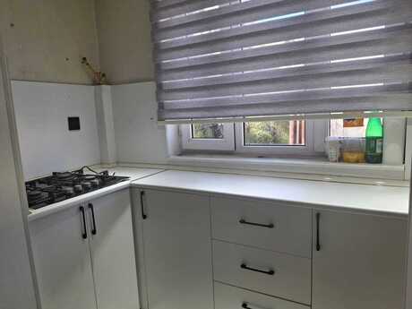 2 otaqlı köhnə tikili - İnşaatçılar m. - 63 m²