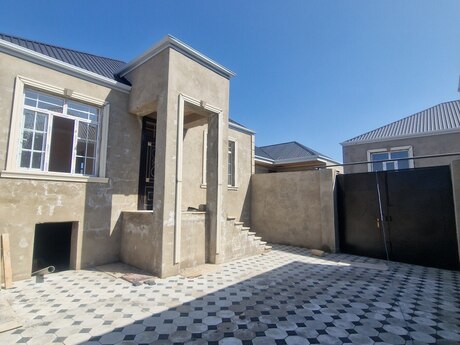3 otaqlı həyət evi/bağ evi - Zabrat q. - 92 m²