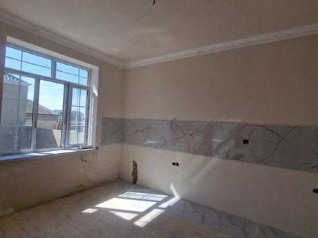 3 otaqlı həyət evi/bağ evi - Zabrat q. - 92 m²