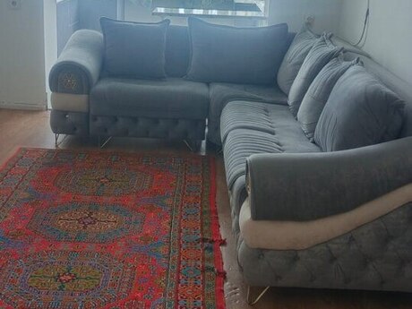 2 otaqlı köhnə tikili - Qara Qarayev m. - 65 m²