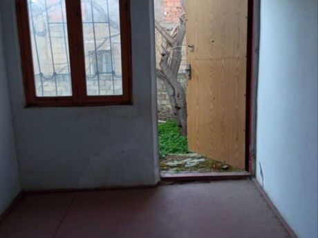 2-комн. дом/дача - м. Азадлыг проспекти - 69 м²