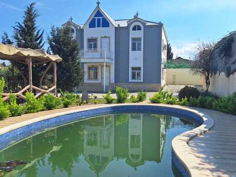 5 otaqlı həyət evi/bağ evi - Novxanı q. - 200 m²