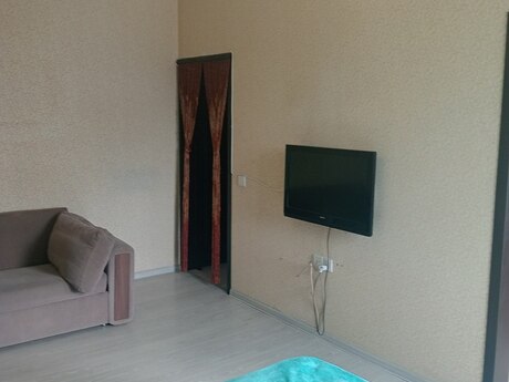1 otaqlı köhnə tikili - Memar Əcəmi m. - 35 m²