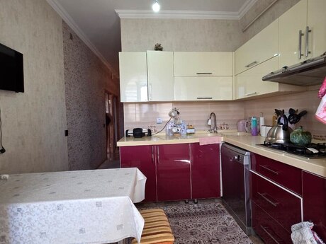 4 otaqlı köhnə tikili - Yeni Yasamal q. - 120 m²