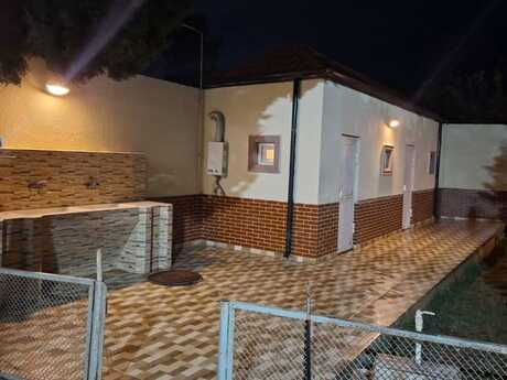 4 otaqlı həyət evi/bağ evi - Novxanı q. - 155 m²