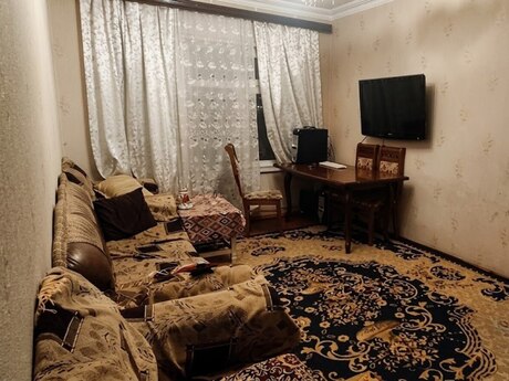 5 otaqlı köhnə tikili - Nizami r. - 120 m²