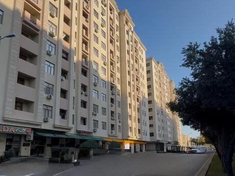 Объявление №6057528 - Баку, пос. Бакиханова, 3-комн., 100 м², 11/12 этаж