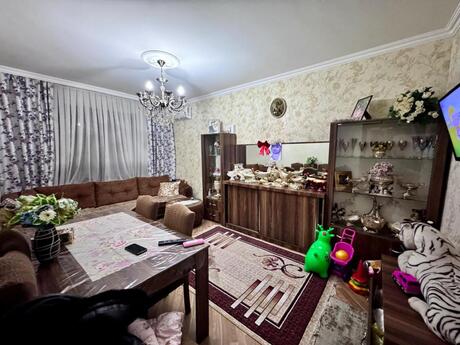 2-комн. вторичка - м. Азадлыг проспекти - 52 м²