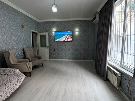 2-комн. дом/дача - м. Насими - 75 м²