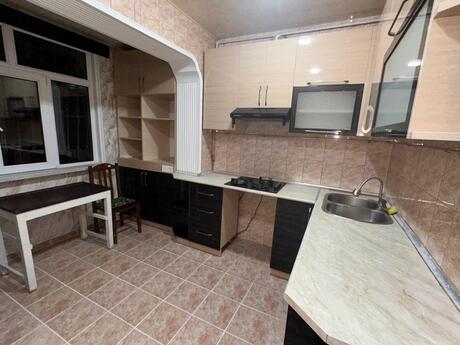 2 otaqlı köhnə tikili - Əhmədli m. - 60 m²