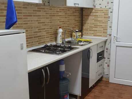 10 otaqlı həyət evi/bağ evi - Hövsan q. - 200 m²