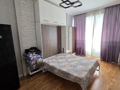 3 otaqlı yeni tikili - Azadlıq Prospekti m. - 90 m²