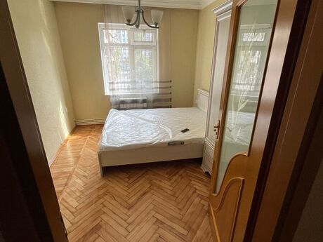 2 otaqlı köhnə tikili - Həzi Aslanov m. - 55 m²