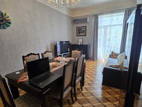 4 otaqlı köhnə tikili - Sahil m. - 103 m²