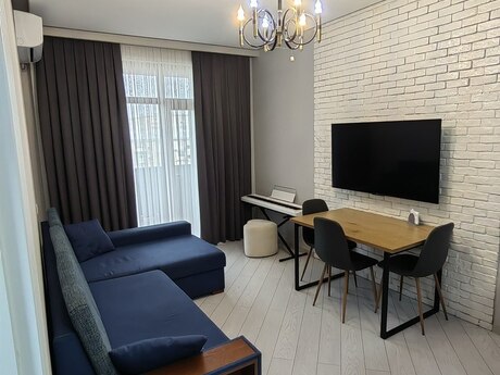 1 otaqlı yeni tikili - Bakıxanov q. - 46 m²