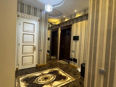 Xalqlar Dostluğunda 3 otaqlı yeni tikili mənzil satılır, 140 m², 360 000 AZN, şəkil 3 / 12