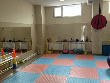Obyekt - Xalqlar Dostluğu m. - 160 m²