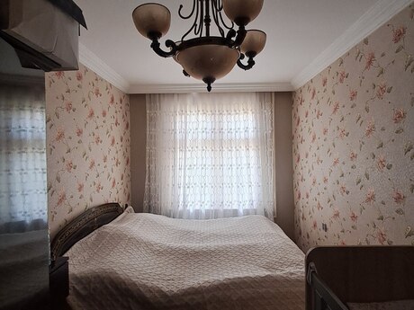 4 otaqlı köhnə tikili - Həzi Aslanov m. - 90 m²