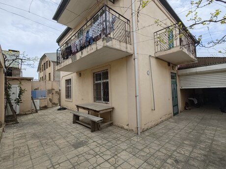 Объявление №6058081 - Баку, пос. Бакиханова, 6-комн., 200 м²