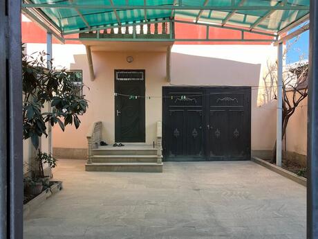 5 otaqlı həyət evi/bağ evi - Xırdalan - 200 m²
