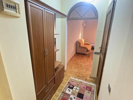 2 otaqlı köhnə tikili - Şah İsmayıl Xətai m. - 45 m²