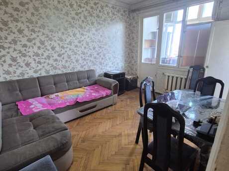 2 otaqlı köhnə tikili - Memar Əcəmi m. - 43 m²