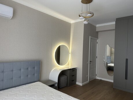 3 otaqlı yeni tikili - İnşaatçılar m. - 75 m²