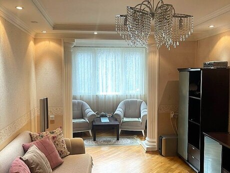 Elan №6058216 - Bakı, Yasamal r., 3 otaqlı, 80 m², 3/5 mərtəbə
