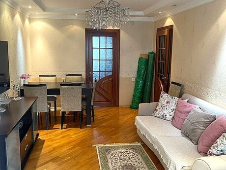 3 otaqlı köhnə tikili - Yasamal r. - 80 m²
