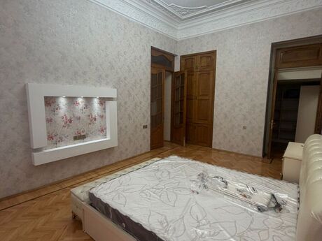 3 otaqlı köhnə tikili - Sahil m. - 150 m²