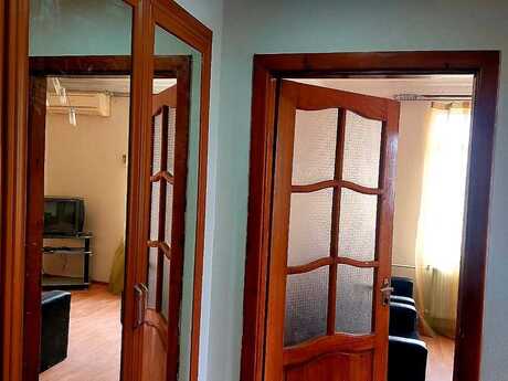 2 otaqlı köhnə tikili - Biləcəri q. - 40 m²