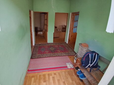 3 otaqlı həyət evi/bağ evi - Sabunçu q. - 65 m²