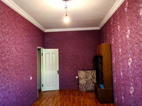 4 otaqlı köhnə tikili - Nərimanov r. - 100 m²
