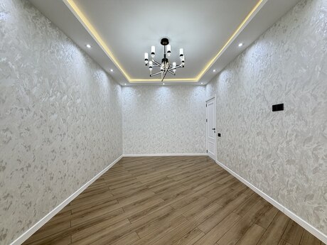4 otaqlı köhnə tikili - Bakıxanov q. - 100 m²