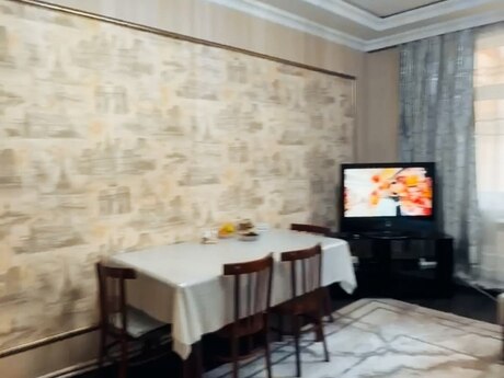 2 otaqlı köhnə tikili - Memar Əcəmi m. - 50 m²