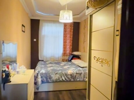 2 otaqlı köhnə tikili - Memar Əcəmi m. - 50 m²